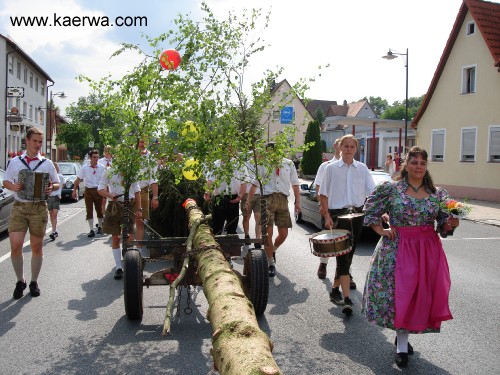 Krwa 2006: Rausdou und aafstelln vom Krwabamm