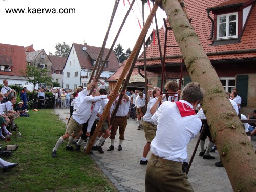 Krwa 2006: Rausdou und aafstelln vom Krwabamm